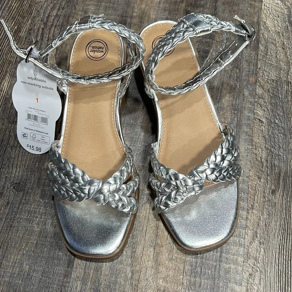Wonder nation girls sandals